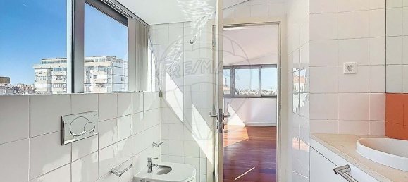 3 Schlafzimmer Wohnung in Lisbon, Portugal, Nr. 144195 42