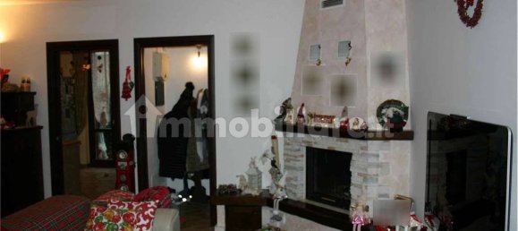 Дом с 3 спальнями в Белджойозо, Италия № 338819 5