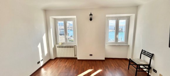 4 bedrooms Apartment in Savona, Italy No. 312089 4