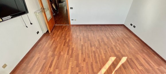 4 bedrooms Apartment in Savona, Italy No. 312089 8