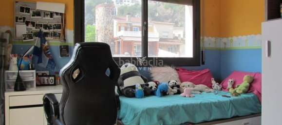 5 bedrooms House in Cubelles, Spain No. 118849 21