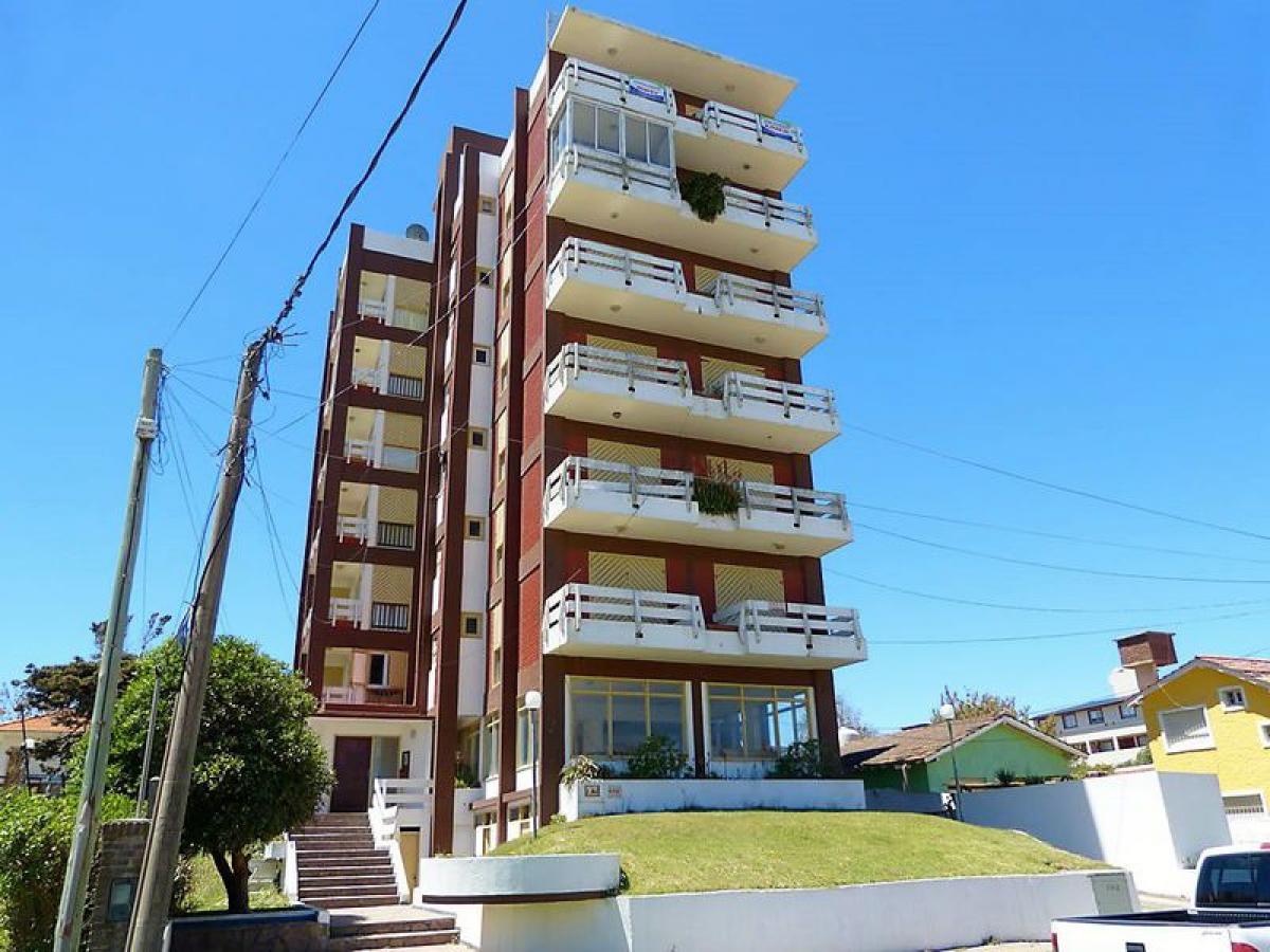 2 bedrooms Apartment in Mar del Plata, Argentina No. 77463