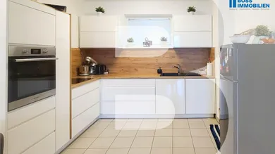 2غرفة شقة في Traun, Austria رقم 240289