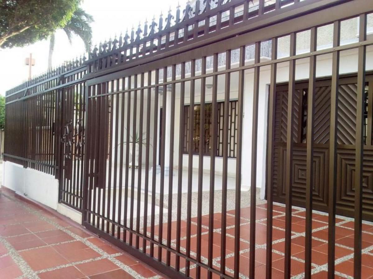 4 bedrooms House in Atlantico, Colombia No. 7817