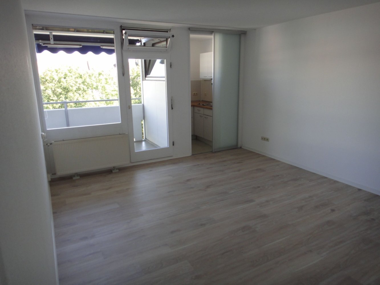 2 rooms Apartment in Schweinfurt, Germany No. 58933