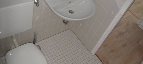 2 rooms Apartment in Schweinfurt, Germany No. 58933 7