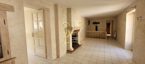 2 chambres Appartement à Richelieu, France No. 76204 3