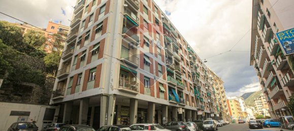 2 chambres Appartement à Genoa, Italy No. 79564 34