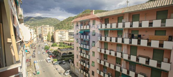 2 chambres Appartement à Genoa, Italy No. 79564 30