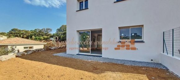 Casa de 3 dormitorios en Bastelicaccia, France No. 360418 2