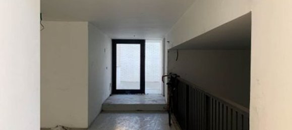 217m² Commercial property in Milan, Italy No. 248210 13