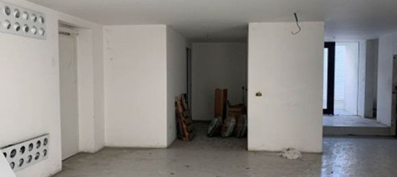 217m² Commercial property in Milan, Italy No. 248210 15