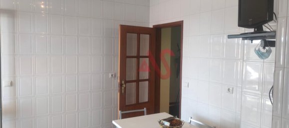 3 bedrooms Penthouse in Povoa de Varzim, Portugal No. 13493 7