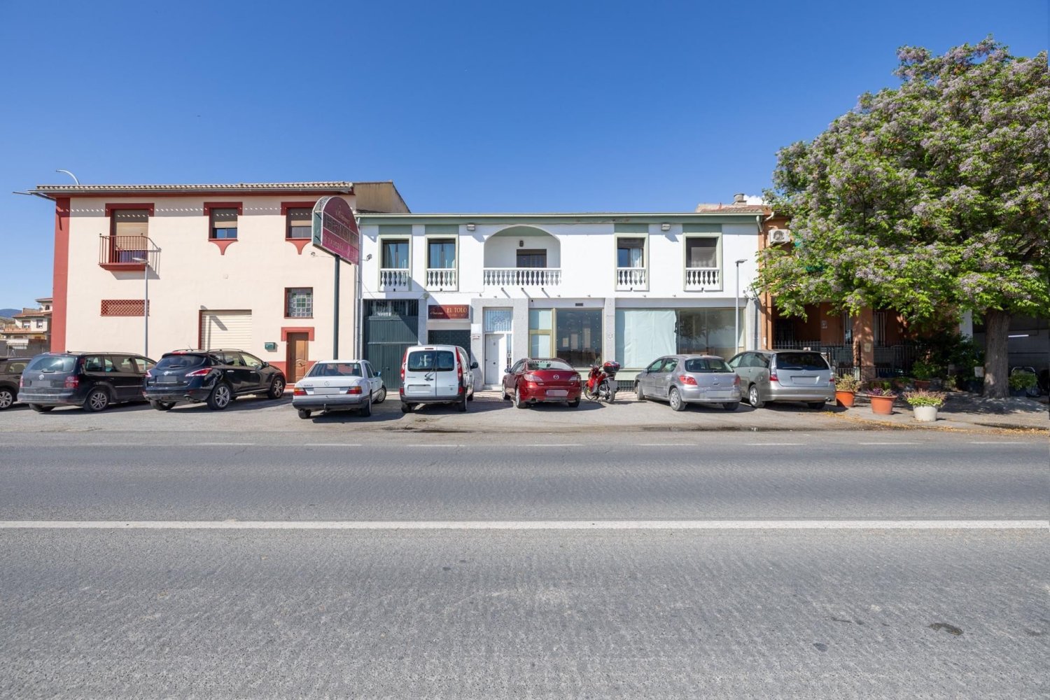 7 bedrooms House in Pinos Puente, Spain No. 162405