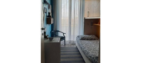 4-Zimmer Wohnung in Rome, Italy, Nr. 40247 10