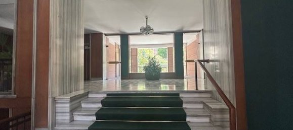 3 bedrooms Apartment in Turin, Italy No. 326816 2