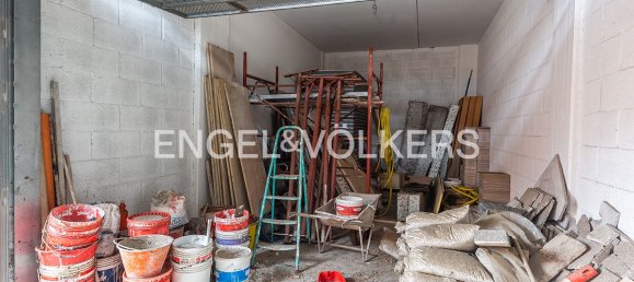 1 room Garage in Rome, Italy No. 64094 5