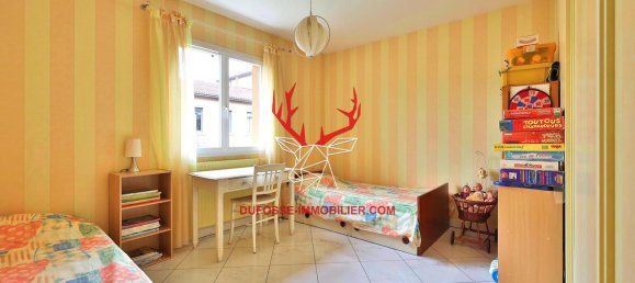 3 bedrooms House in Chalamont, France No. 261381 27