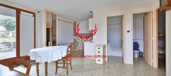 3 bedrooms House in Chalamont, France No. 261381 17