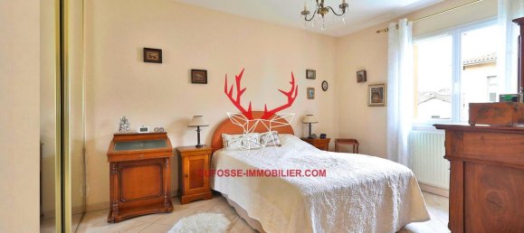 3 bedrooms House in Chalamont, France No. 261381 33