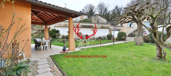 3 bedrooms House in Chalamont, France No. 261381 37