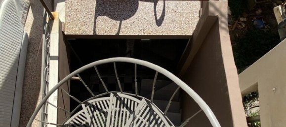 Коммерческая недвижимость с 3 спальнями в Пирей, Греция № 2723 10