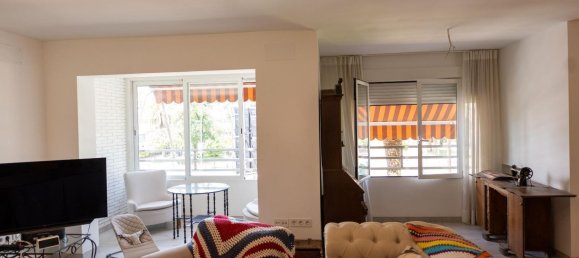 Apartamento de 4 dormitorios en Córdoba, Spain No. 141560 2
