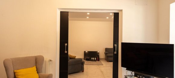Apartamento de 4 dormitorios en Córdoba, Spain No. 141560 7
