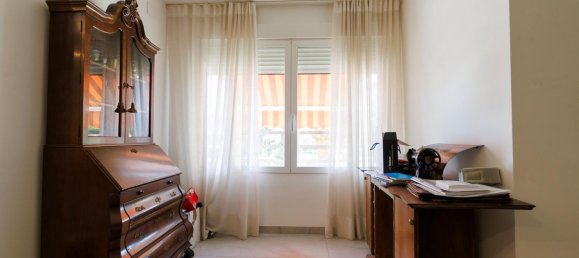 Apartamento de 4 dormitorios en Córdoba, Spain No. 141560 23