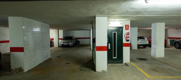 Apartamento de 4 dormitorios en Córdoba, Spain No. 141560 37