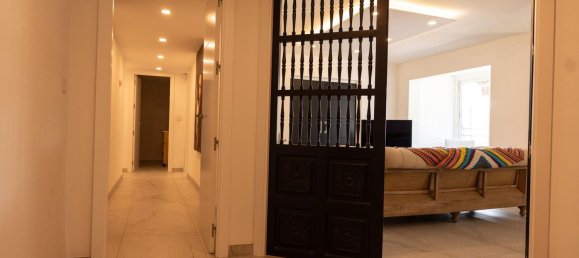 Apartamento de 4 dormitorios en Córdoba, Spain No. 141560 48