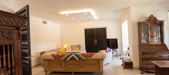Apartamento de 4 dormitorios en Córdoba, Spain No. 141560 5
