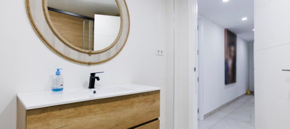 Apartamento de 4 dormitorios en Córdoba, Spain No. 141560 28