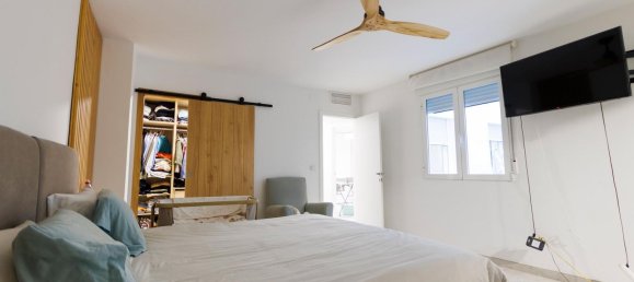 Apartamento de 4 dormitorios en Córdoba, Spain No. 141560 16