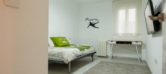 Apartamento de 4 dormitorios en Córdoba, Spain No. 141560 47