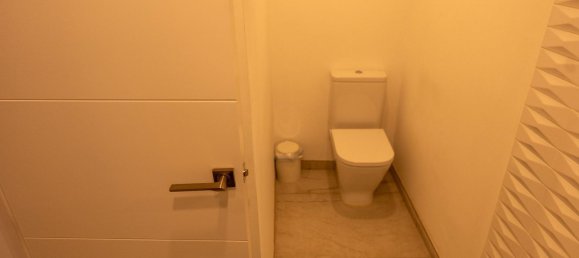 Apartamento de 4 dormitorios en Córdoba, Spain No. 141560 38