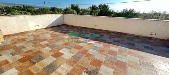 8 rooms Villa in Chiaramonte Gulfi, Italy No. 125765 38