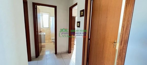 8 rooms Villa in Chiaramonte Gulfi, Italy No. 125765 25