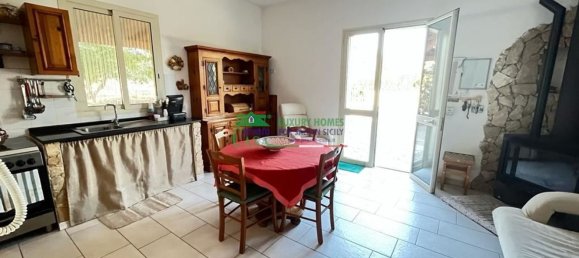 8 rooms Villa in Chiaramonte Gulfi, Italy No. 125765 18