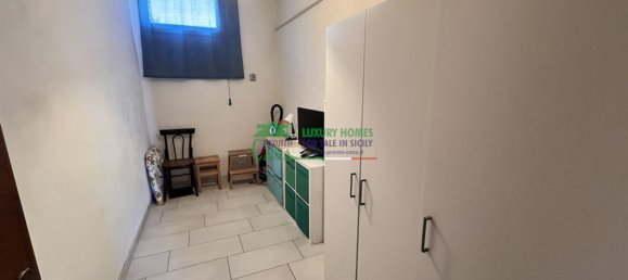 8 rooms Villa in Chiaramonte Gulfi, Italy No. 125765 23