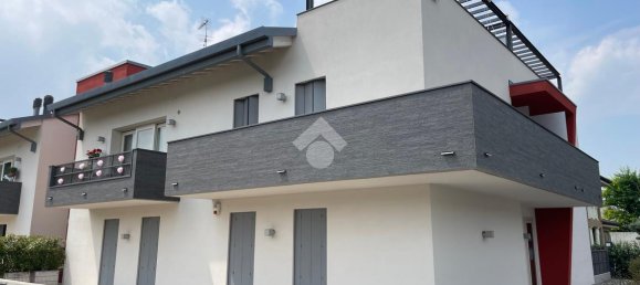 3 rooms Duplex in Cittadella, Italy No. 7398 18