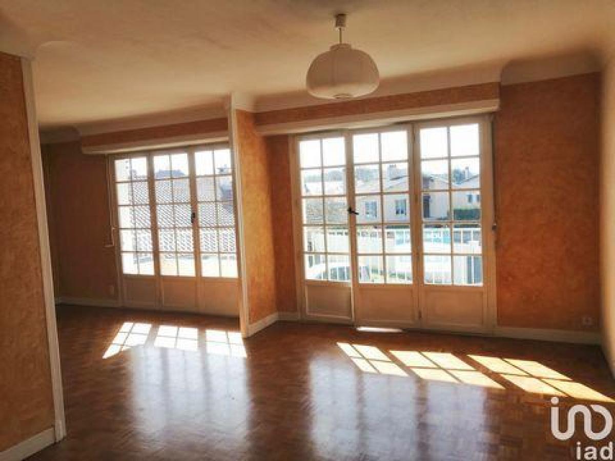 شقة 3 غرف نوم  في Pau, France رقم 15047