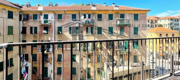 4-Zimmer Wohnung in Genoa, Italy, Nr. 163564 9