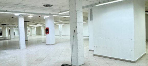  عقار تجاري في Vilanova i la Geltru, Spain 3443متر مربع رقم 36731 5