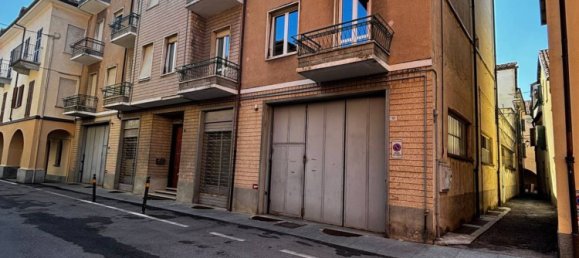 Квартира с 2 спальнями в Фоссано, Италия № 364122 3