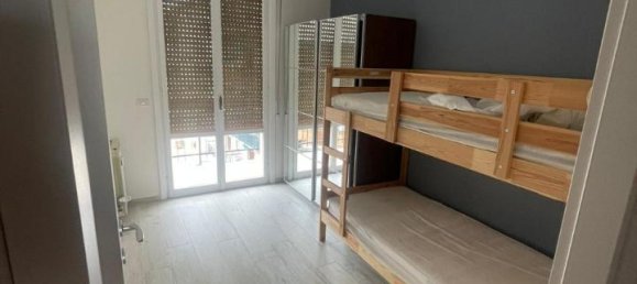 Apartamento de 4 habitaciónes en Montevarchi, Italy No. 236227 13