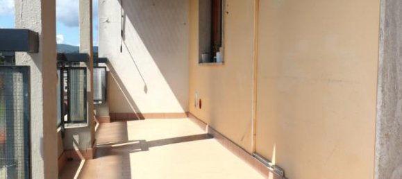 Apartamento de 4 habitaciónes en Montevarchi, Italy No. 236227 5