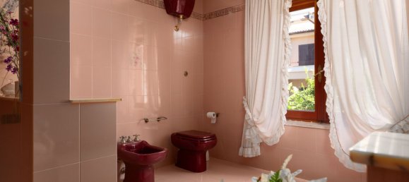 23 chambres Villa à Terracina, Italy No. 346228 33