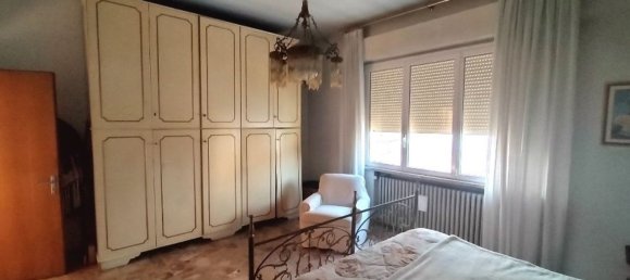 5 rooms Apartment in Cesenatico, Italy No. 16736 13