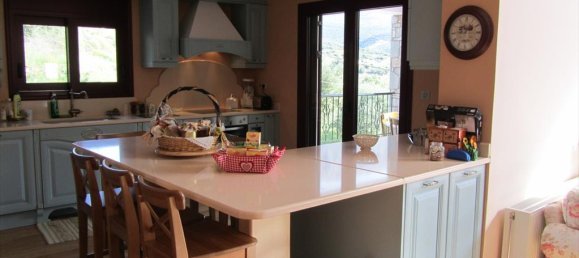 7 Schlafzimmer Villa in Phocis, Greece, Nr. 7057 13